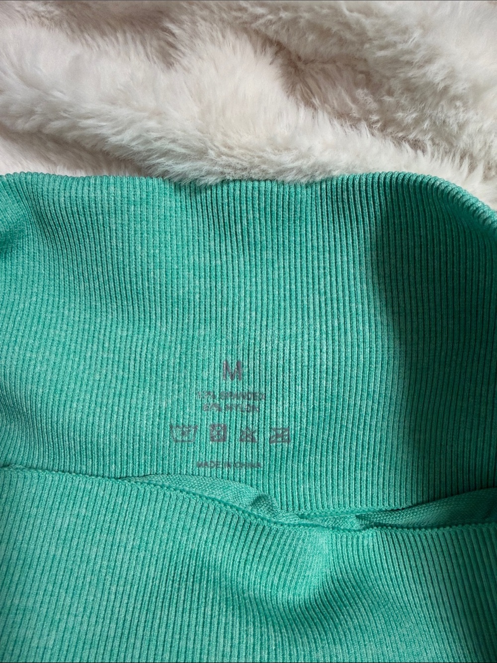 NVGTN Workout Shorts - Picture 3 of 3